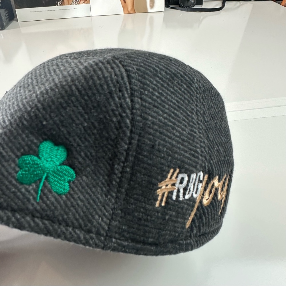 Guinness Irish Tweed Flat Cap | Black · Driving Ivy Hat - Picture 7 of 7